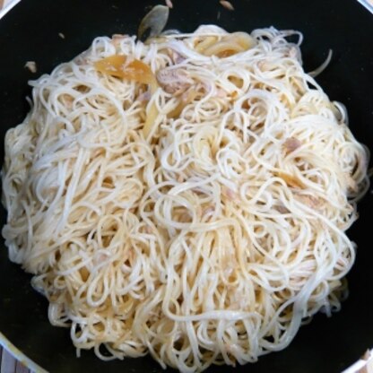 初めてそうめんチャンプルを作りました♪
食べるのも初めてだったのですが、とってもおいしかったです
(*^▽^*)
ありがとうございました☆